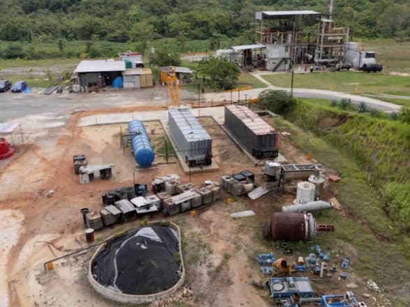 World News | Ambassador Kwatra Discusses Energy Security Concerns, Growing Hydrocarbon Partnership with US Lawmakers Amid Tariff Tensions