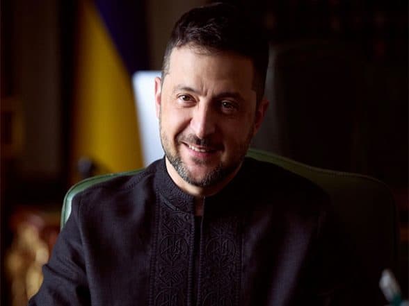 World News | Ukraine President Discusses Security Arrangements with Netherlands PM