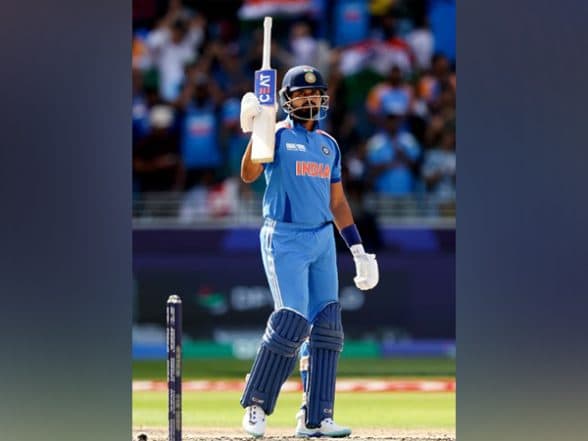 Sports News | Shreyas Iyer Not Making India's T20I Squad for Asia Cup is Just Shocking: Sanjay Manjrekar