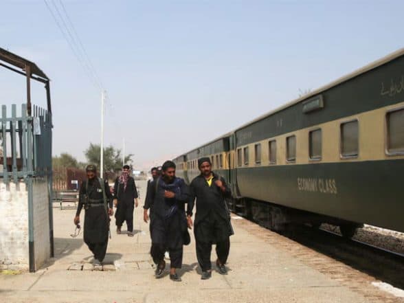 World News | Pakistan: Train Drivers Threaten Nationwide Strike over 'defective' Wagons, Reject Blame for Accidents