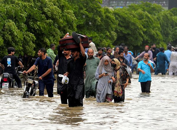 World News | Monsoon Woes: 19,000 Evacuated as Pakistan's Punjab on High Alert for Floods
