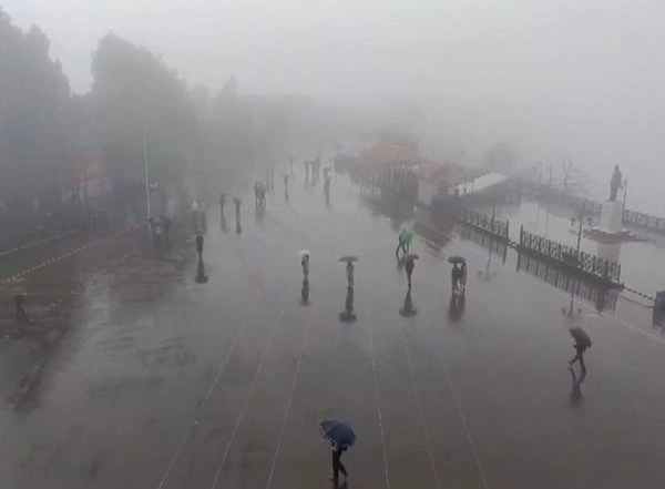 India News | Himachal Pradesh: Death Toll Rises to 303; 155 Rain-related, 148 Road Accident Deaths; Losses Cross 2 Lakh Mark