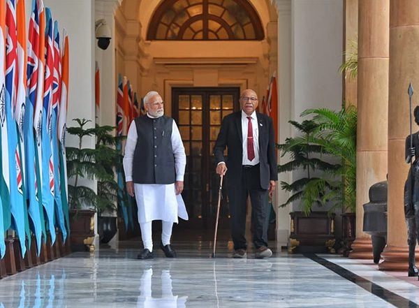 World News | PM Modi Holds Talks with Fiji PM Sitiveni Rabuka in New Delhi