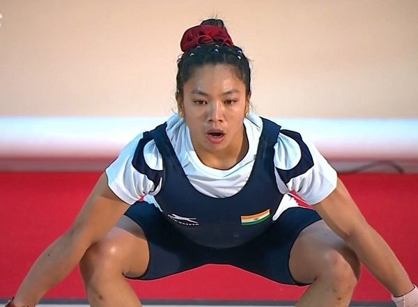 Sports News | Mirabai Chanu Secured Gold in Commonwealth Weightlifting C'ships on Competitive Return, Books Spot in 2026 CWG