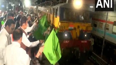 India News | Maharashtra CM Flags off Ganpati Special Train to Sawantwadi from Chhatrapati Shivaji Maharaj Terminus