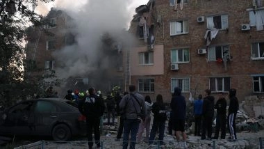 World News | Russian Strikes Kill 8, Zelesnkyy Calls for a Response from China