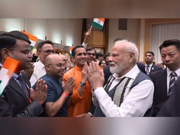 World News | Prime Minister Modi Lands in Tokyo, Welcomed with Classical, Folk Performances; Interacts with Diaspora