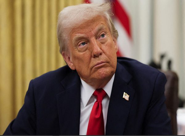 Business News | US Supreme Court to Decide Validity of Trump Tariffs That Remain in Force Till Oct 14
