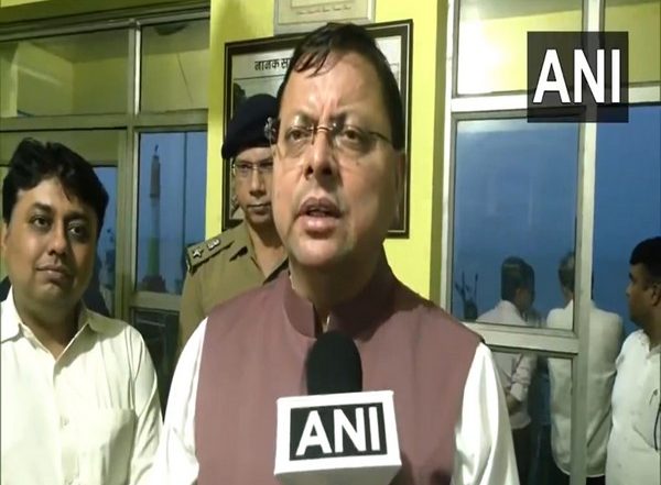 India News | Uttarakhand CM Inspects Nanak Sagar Dam in Nanakmatta, Udham Singh Nagar Amid Heavy Rain