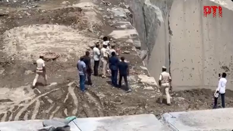 Bapatla: 6 Workers From Odisha Killed in Quarry Accident at Construction Site in Andhra Pradesh; CM N Chandrababu Naidu Expresses Deep Sorrow Over Loss of Lives
