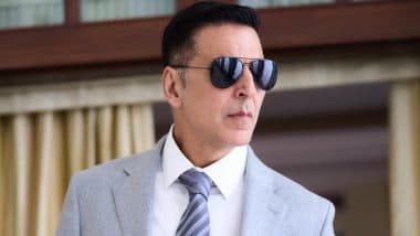 Jammu: SUV Which Ferried Akshay Kumar to Airport Seized by Traffic Police for Having Tinted Glasses Hours After Bollywood Actor Inaugurates Kalyan Jewellers' Showroom at Dogra Chowk (Watch Video)