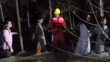 Arni University Flooding in Kangra: Over 400 Students Trapped After University Campus Gets Flooded Following Release of Water From Pong Dam Amid Heavy Rainfall, Rescued by NDRF (Watch Video)