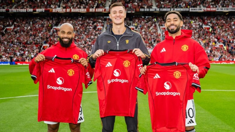 Manchester United Present New Signings Benjamin Sesko, Bryan Mbeumo and Matheus Cunha at Old Trafford Prior to Club Friendly 2025 vs Fiorentina (See Pic)