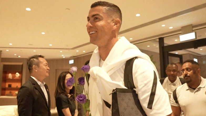 Cristiano Ronaldo Arrives at Hong Kong Ahead of Al-Nassr vs Al-Ittihad Saudi Super Cup 2025 Match, Shares Post