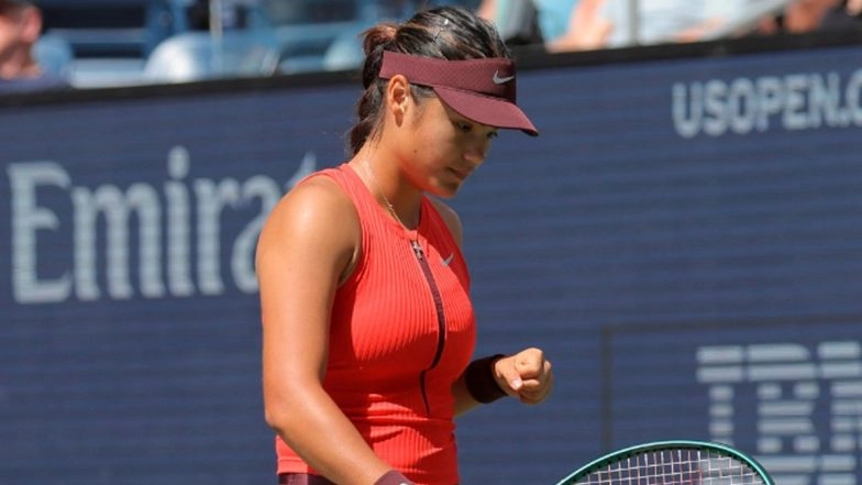 Emma Raducanu Advances to Women’s Singles Second Round of US Open 2025; British Tennis Star Secures Dominating 6–1, 6–2 Win Against Ena Shibahara