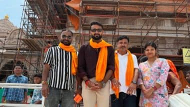 Team India Pacer Akash Deep Visits Ram Mandir With Family in Ayodhya Following Successful Stint in IND vs ENG Test Series 2025 (See Pic)
