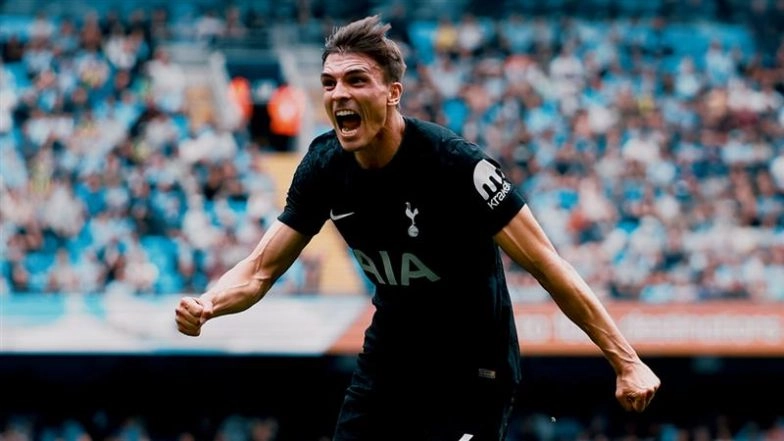 Manchester City 0-2 Tottenham Hotspur, Premier League 2025-26: James Trafford's Error Costs Pep Guardiola's Side as Brennan Johnson, Joao Palhinha Score in Spurs' Victory