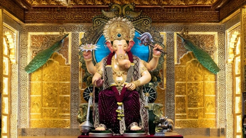 Lalbaugcha Raja 2025 Aagman Date and Live Streaming Online: How To Watch Lalbaugcha Raja 2025 First Look and Catch a Glimpse of Mumbai’s Iconic Ganpati Bappa Murti