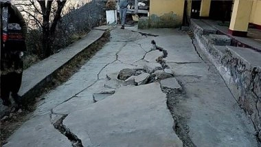 Land Subsidence in Dhanbad: House Collapses With Huge Explosion Due To Land Subsidence in Jharkhand, Earth Cracks at Several Places