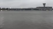 Mumbai Airport Waterlogging: Viral Video Shows Flooding at CSMI Airport, IndiGo and SpiceJet Issue Advisories as Flights Disrupted