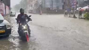 Mumbai Rains News: IMD Issues Red Alert As Heavy Rainfall Batters Maharashtra’s City, Schools and Colleges Closed Due to Waterlogging (Watch Videos)