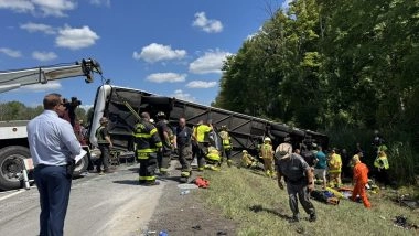 New York Bus Accident: 5 Killed, Dozens Injured After Tour Bus Travelling From Niagara Falls to New York City Overturns on Highway Near Buffalo; Police Say Indians Among Passengers (Watch Videos)