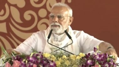 PM Modi Varanasi Visit: Welfare of Farmers, Small Industries ‘Top Priority’, Says Prime Minister Narendra Modi As Donald Trump Slaps Tariffs (Watch Videos)