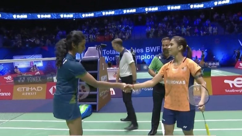 PV Sindhu Qualifies For BWF World Championships 2025 Round of 16; Star Indian Shuttler Defeats Malaysia's Karupathevan Letshanaa to Enter Pre-Quarterfinal