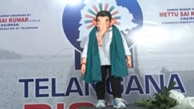 Ganesh Chaturthi 2025: Idol of Lord Ganesha Styled After Telangana CM Revanth Reddy and Inspired by His Padayatra Look Installed in Hyderabad, Video Surfaces