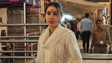 Sara Ali Khan Performs Ganga Aarti at Varanasi’s Dashashwamedh Ghat Amid Chanting of Mantras (Watch Video)