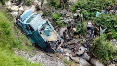 Udhampur Road Accident: 2 CRPF Personnel Dead, 12 Injured After Vehicle Falls Into Gorge in Jammu and Kashmir (See Pics and Video)