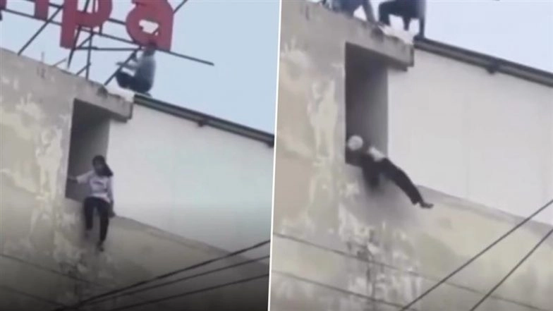 Suicide Bid in Jaipur: NEET Student Tries To Jump off Coaching Terrace in Rajasthan, Rescued on Time (Watch Video)