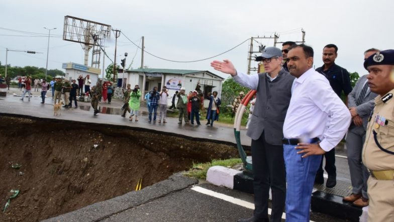 Jammu and Kashmir Flood: Rivers in Jammu Start Receding, Jhelum Crosses Danger Mark; CM Omar Abdullah Briefs PM Narendra Modi