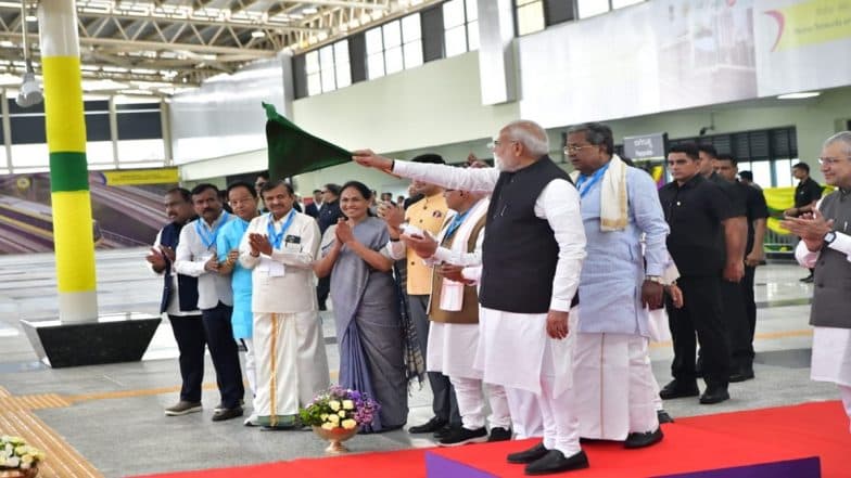 PM Narendra Modi Purchases Metro Ticket, Flags Off Yellow Line Services at RV Road Metro Station in Bengaluru (Watch Video)
