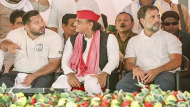 Akhilesh Yadav Meets Lalu Prasad Yadav, Extends Full Support to Tejashwi Yadav During Voter Adhikar Yatra