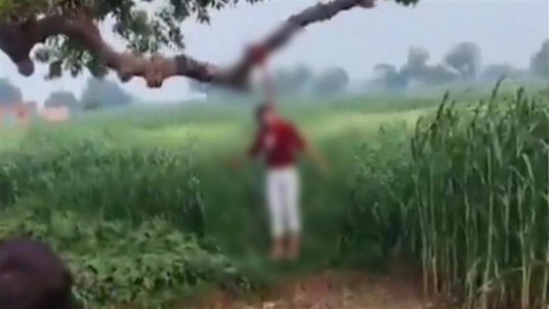 Prayagraj Shocker: Minor Girl Raped on Pretext of Marriage Attempts Suicide by Hanging From Tree, Saved by Locals; Video Surfaces
