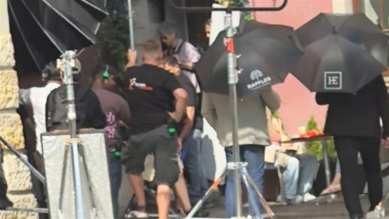 SRK’s Stylish Grey-Hair Look From ‘King’ Leaked?