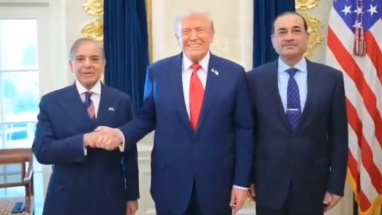 Pakistan PM Shehbaz Sharif, Field Marshal Asim Munir Meet US President Donald Trump at White House (Watch Video)