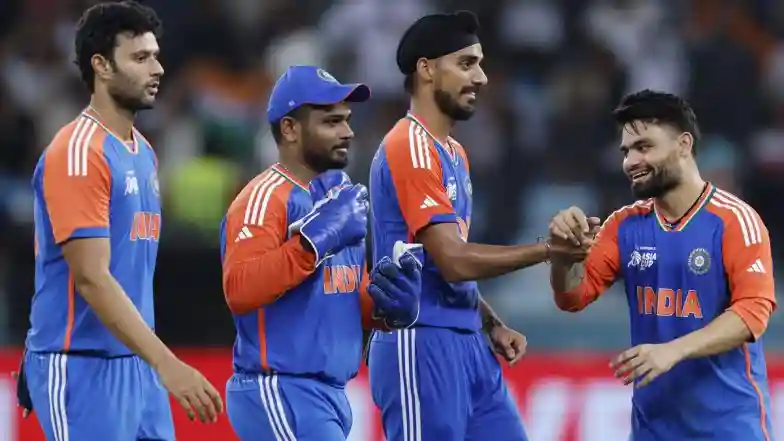 IND vs SL, Asia Cup 2025: India Edge Sri Lanka in Dramatic Super Over Finish To Enter Final Unbeaten (Watch Video Highlights)