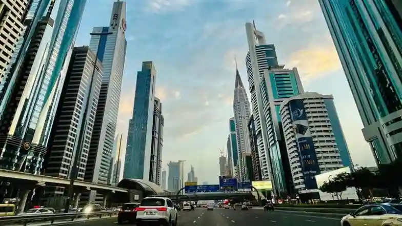 UAE Visa Ban: United Arab Emirates Suspends Tourist and Work Visas for Citizens of 9 Countries, Including Afghanistan, Bangladesh; Check List