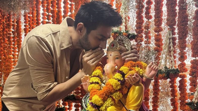 Kartik Aaryan Says ‘Miss You’ As He Bids Adieu to Bappa Post Visarjan