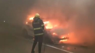 Mumbai: Car Catches Fire in Coastal Road Tunnel, Traffic Diverted (Watch Videos)