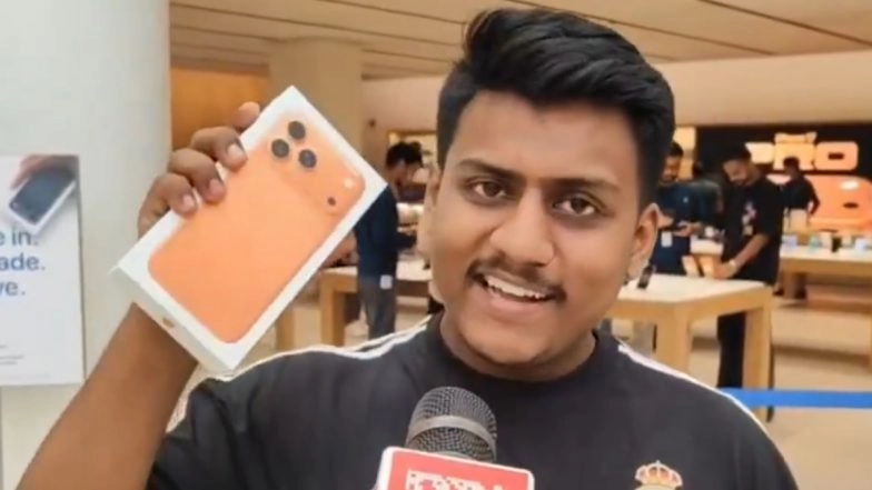 ‘I Am A Muslim, But I Love This Saffron-Coloured iPhone’: Customer Thrilled After Buying Apple iPhone 17 Pro Max in Cosmic Orange Colour (Watch Video)