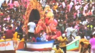 ‘Lalbaugcha Raja Idol Immersed During Lunar Eclipse’: Fishermen’s Body Accuses Mumbai Mandal of Mismanagement, Misbehaving With Devotees; Says Koli Community Ignored in Letter to Maharashtra CM Devendra Fadnavis