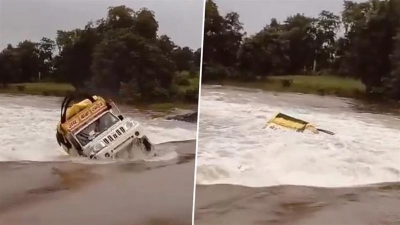 Dhar: Pickup Truck Laden With Cement, Fertiliser and Iron Swept Away by Torrential River in MP, 4 Passengers Narrowly Escape Death by Swimming Through Strong Current (Watch Video)