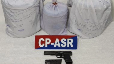 Drug Bust in Amritsar: 4 Drug Smugglers Arrested in Punjab, 12 kg Heroin, Pistol and Magazine Seized (See Pics)
