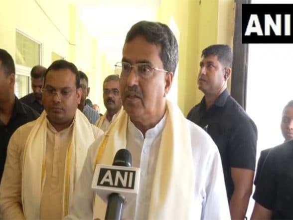 India News | Tripura CM Manik Saha Pushes for Strong Panchayats, Launches Tech Training for Better Governance