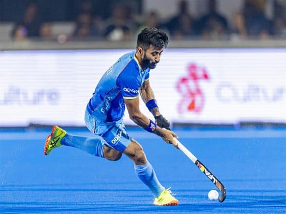 Sports News | Hockey Asia Cup: India's Veteran Player Manpreet Singh Urges Indian Team to Give Their All in Super Four