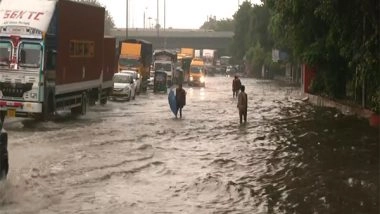 India News | Delhi: Yamuna Water Level Drops, but Continues to Flow Above Danger Mark