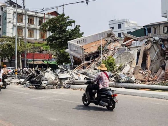 World News | Earthquake of Magnitude 4.7 Strikes Myanmar